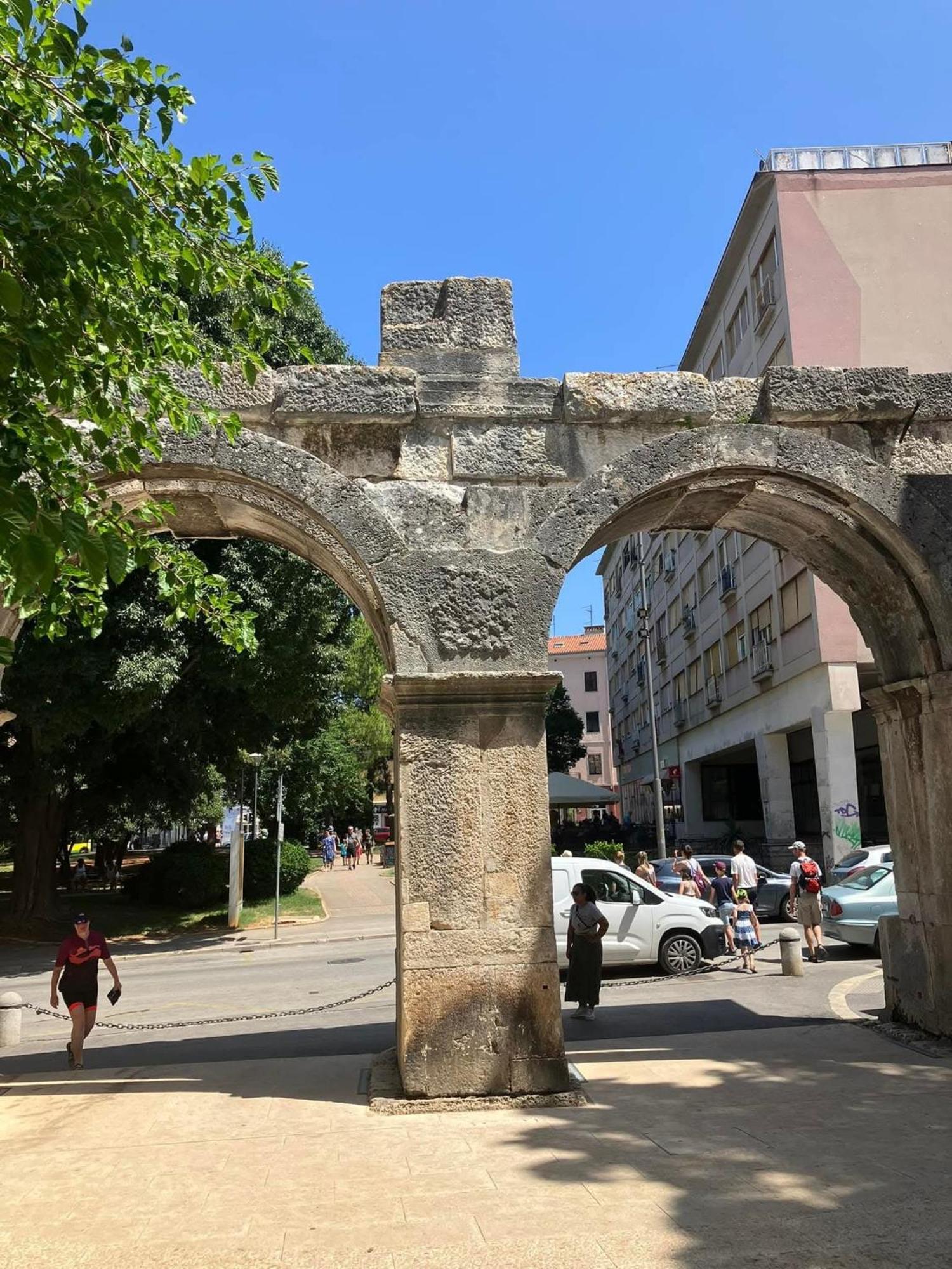 Apartman Diana,Free Parking Pula Exterior foto